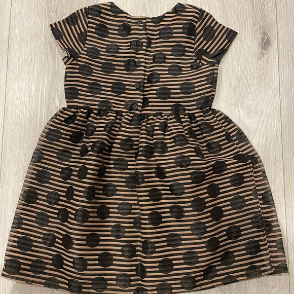 Beautiful dress size 3-4, perfect condition - Picture 2 of 3